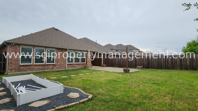 Building Photo - 3621 Brahman Ct