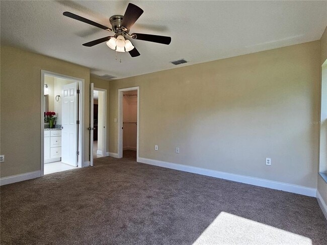 Building Photo - 6921 Central Ave