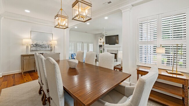 Building Photo - 20 Brandon Way