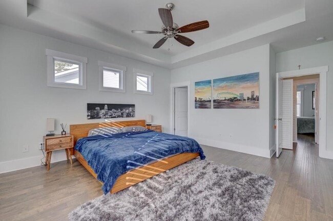 Building Photo - 1817 Bungalow Row