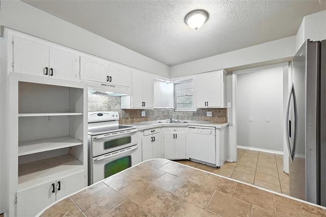 Building Photo - 107 Belden Cir