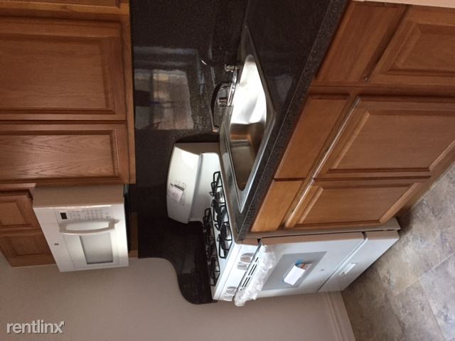 Building Photo - 6421 Booth St