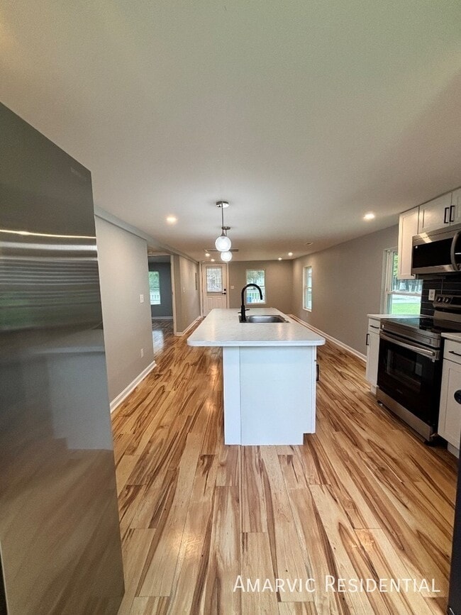 Building Photo - 1104 Stantonsburg Cir SE