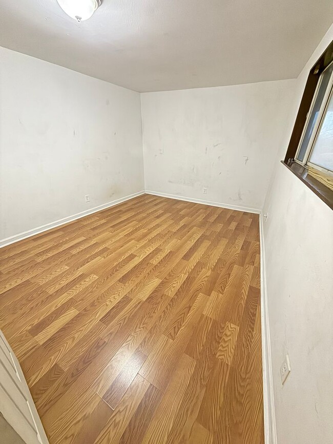 Building Photo - 2501 Arlington Ave