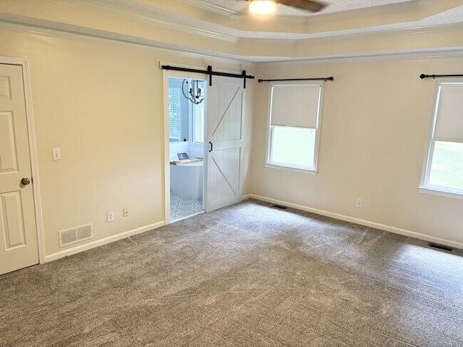 Building Photo - 501 Hearthstone Ridge