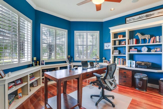 Building Photo - 1730 Caribbean Dr