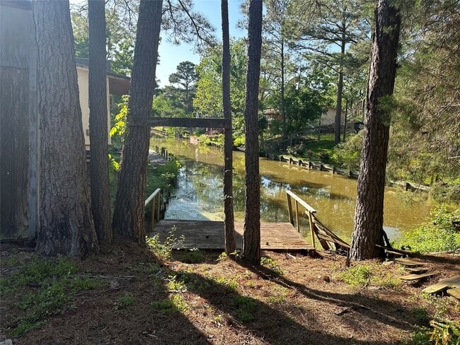 Building Photo - 9578 Darkwood St