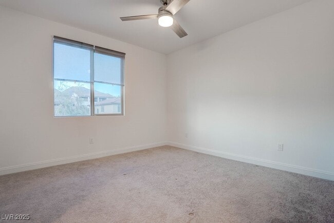 Building Photo - 230 Carmel Sky St