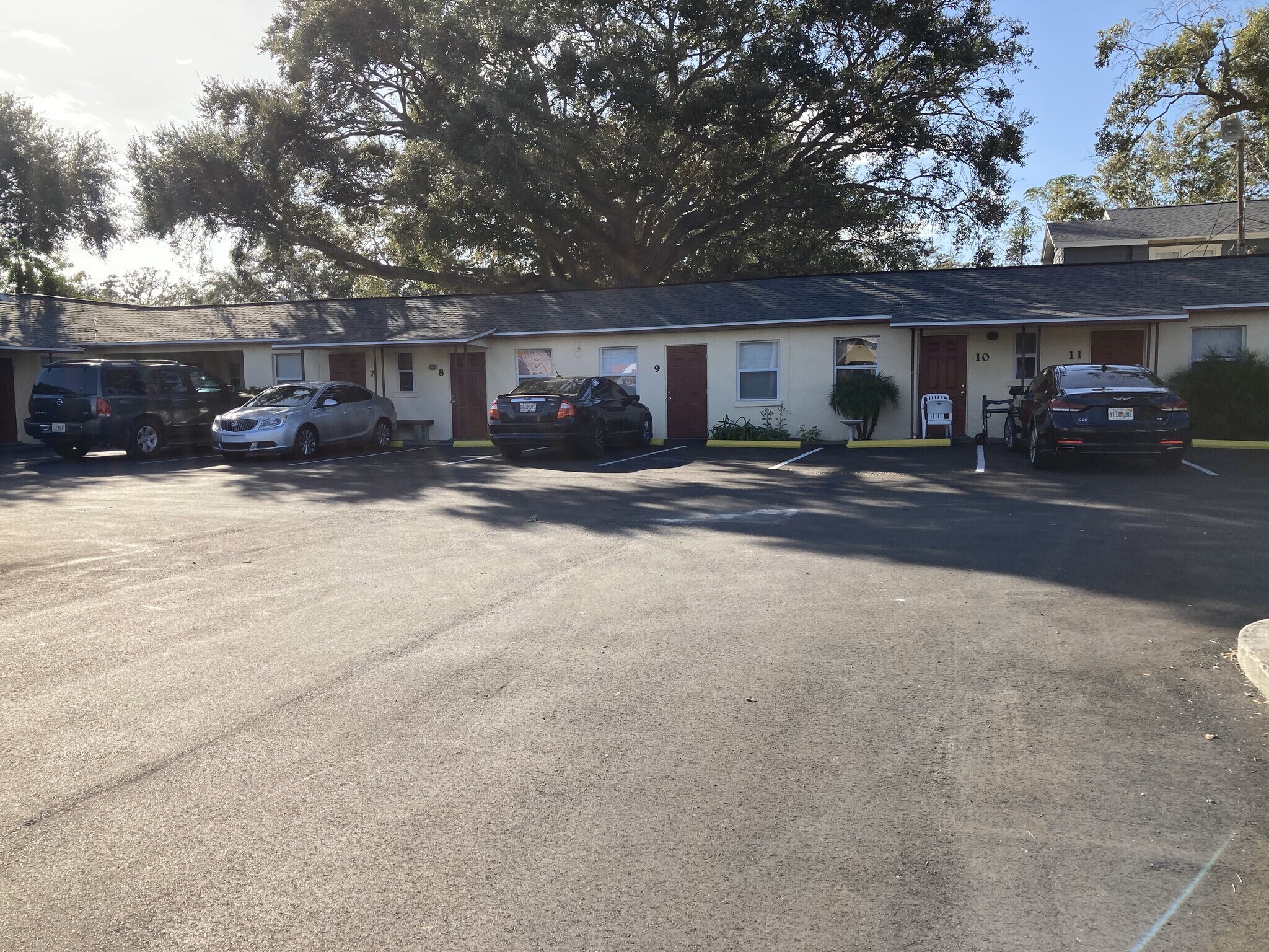 Building Photo - 2102 9th St W