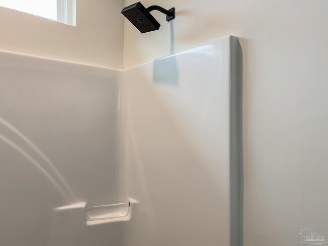 Building Photo - 440 Hancock Ln