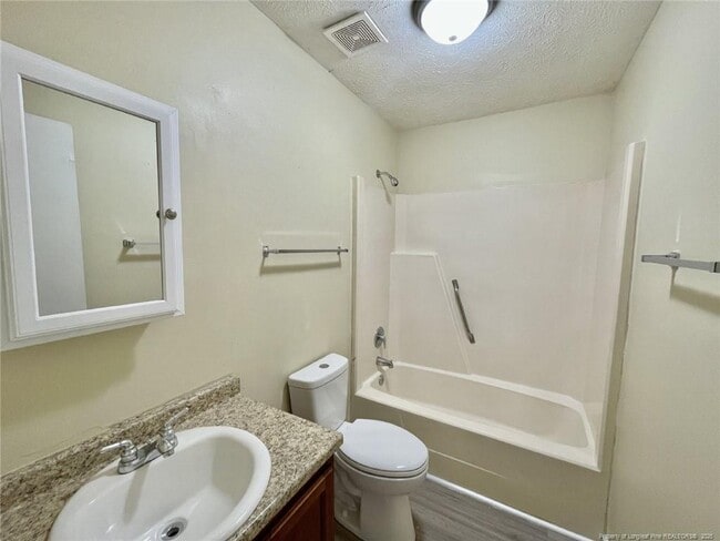 Building Photo - 5848 Aftonshire Dr