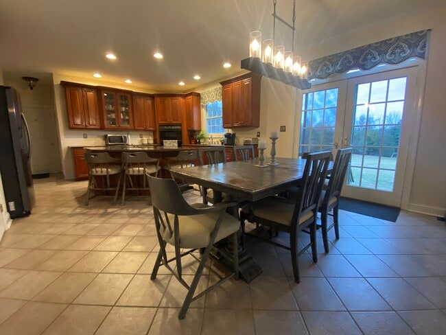 Building Photo - 204 Bohemia Mill Pond Dr