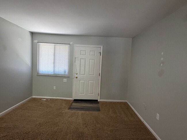 Building Photo - 1306 Black Forest Dr