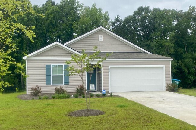 Primary Photo - Introducing this beautiful 3 bed 2 bath ho...