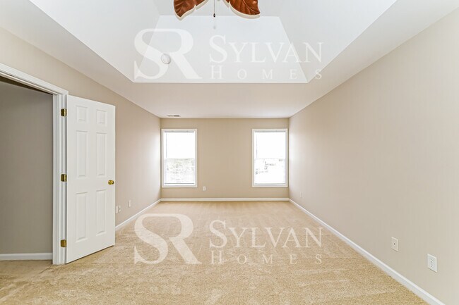 Building Photo - Coming HOME never felt so good!