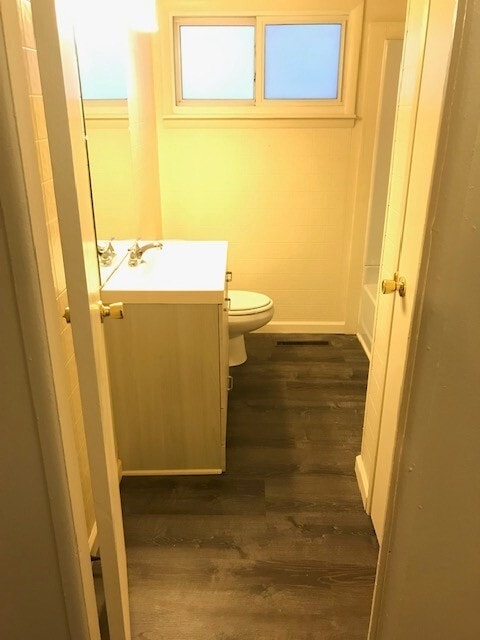 Building Photo - COMING SOON!! FOR LEASE Beautiful 3-Bedroom House in Grand Blanc