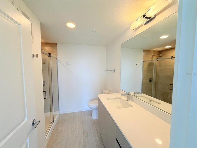 Building Photo - 5563 Millennia Park Dr