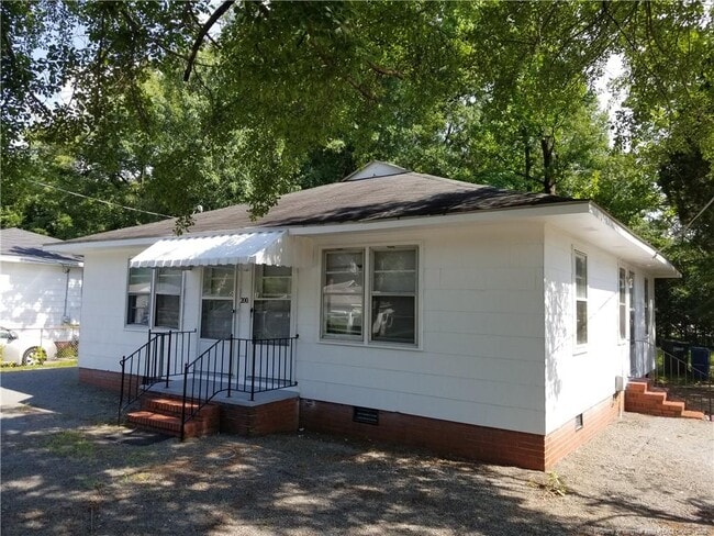 Primary Photo - 200 Post Ave