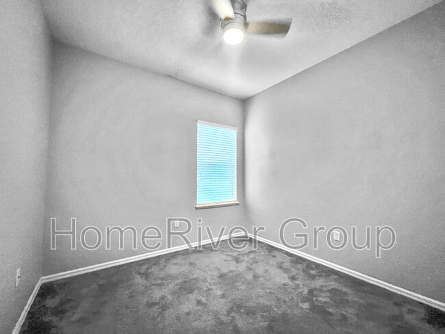 Building Photo - 2830 Moonstone Bend