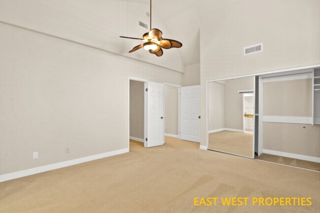 Building Photo - 18 Timbergate