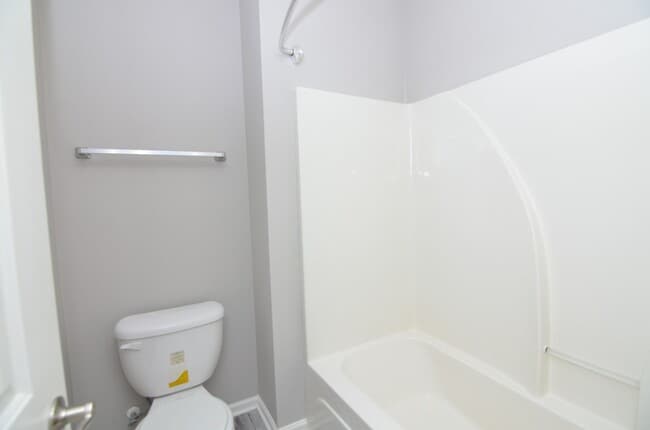 Building Photo - 2455 New Holland Cir