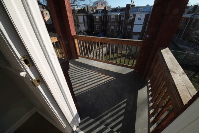 Building Photo - 1269 Simms Pl NE