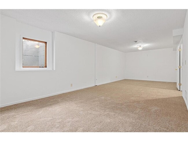 Building Photo - 1142 Marnie Ct