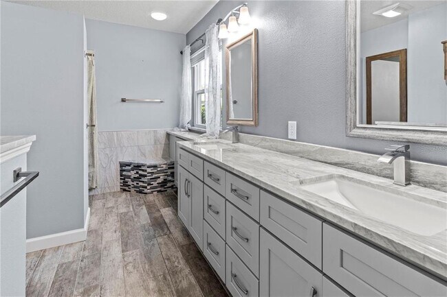 Building Photo - 8385 47th St Cir E