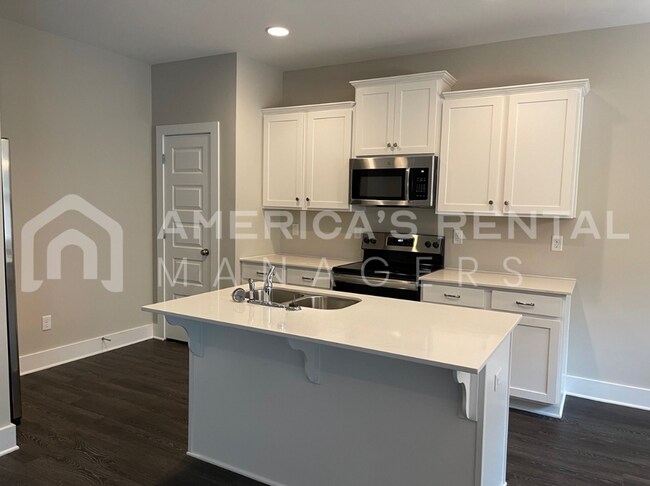Building Photo - Home for rent in Brookwood, AL...COMING SOON!