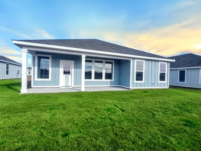 Building Photo - 3840 Casita Cir