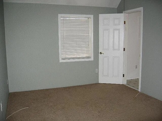 Building Photo - 23683 Shady Ln