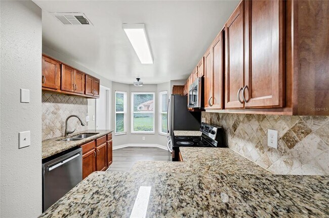 Building Photo - 7865 Sugar View Ct