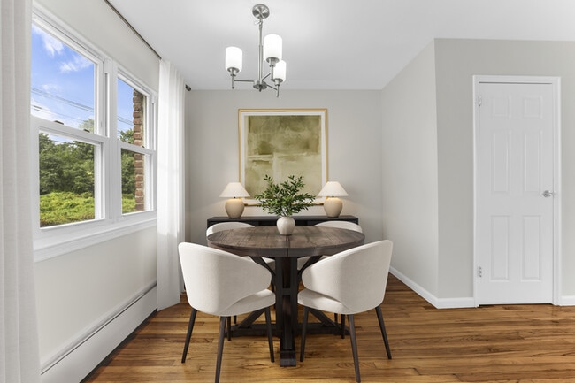 Building Photo - Scotch Plains Gardens