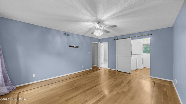 Building Photo - 8116 Montero Dr