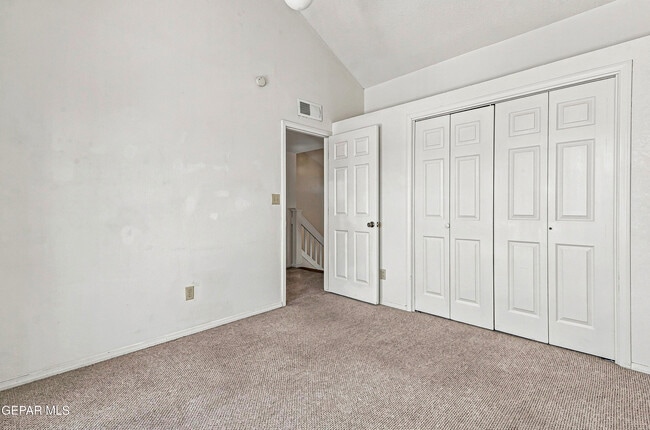 Building Photo - 4645 Loma De Plata Dr