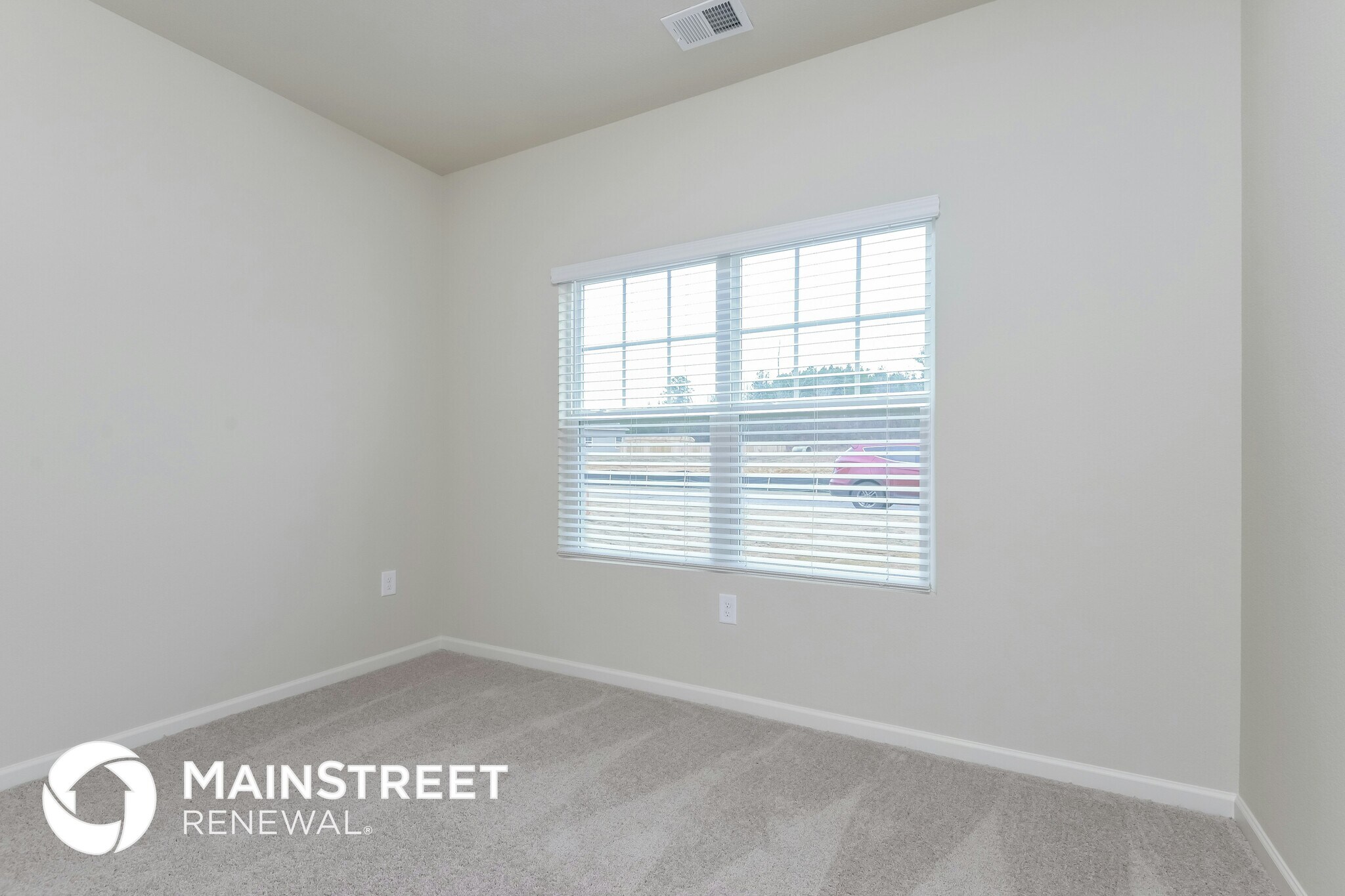 Building Photo - 250 Smith Glen Dr