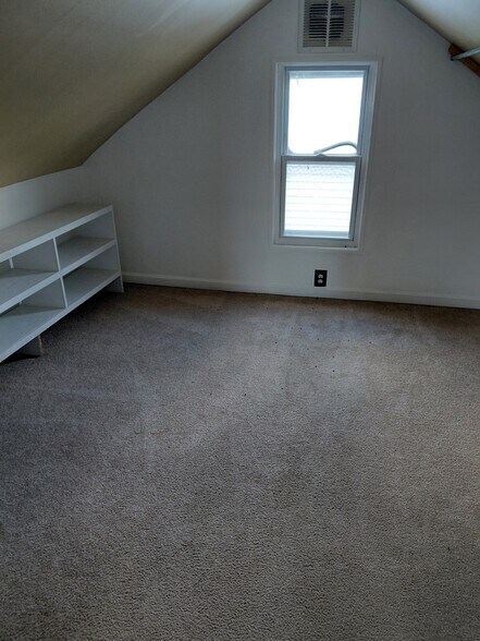 3rd floor finished - 17315 Glendale Ave