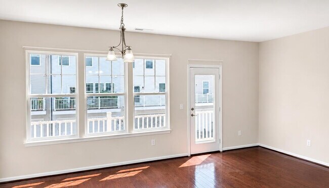Building Photo - 25556 Palenza Terrace