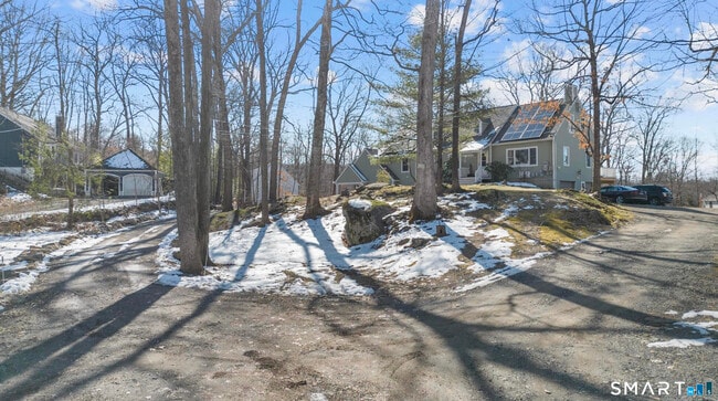 Building Photo - 18 Madeline Dr