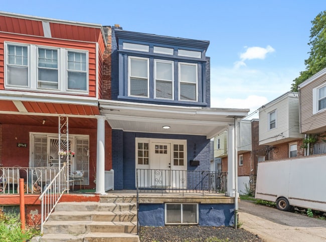 Building Photo - 2066 Eastburn Ave