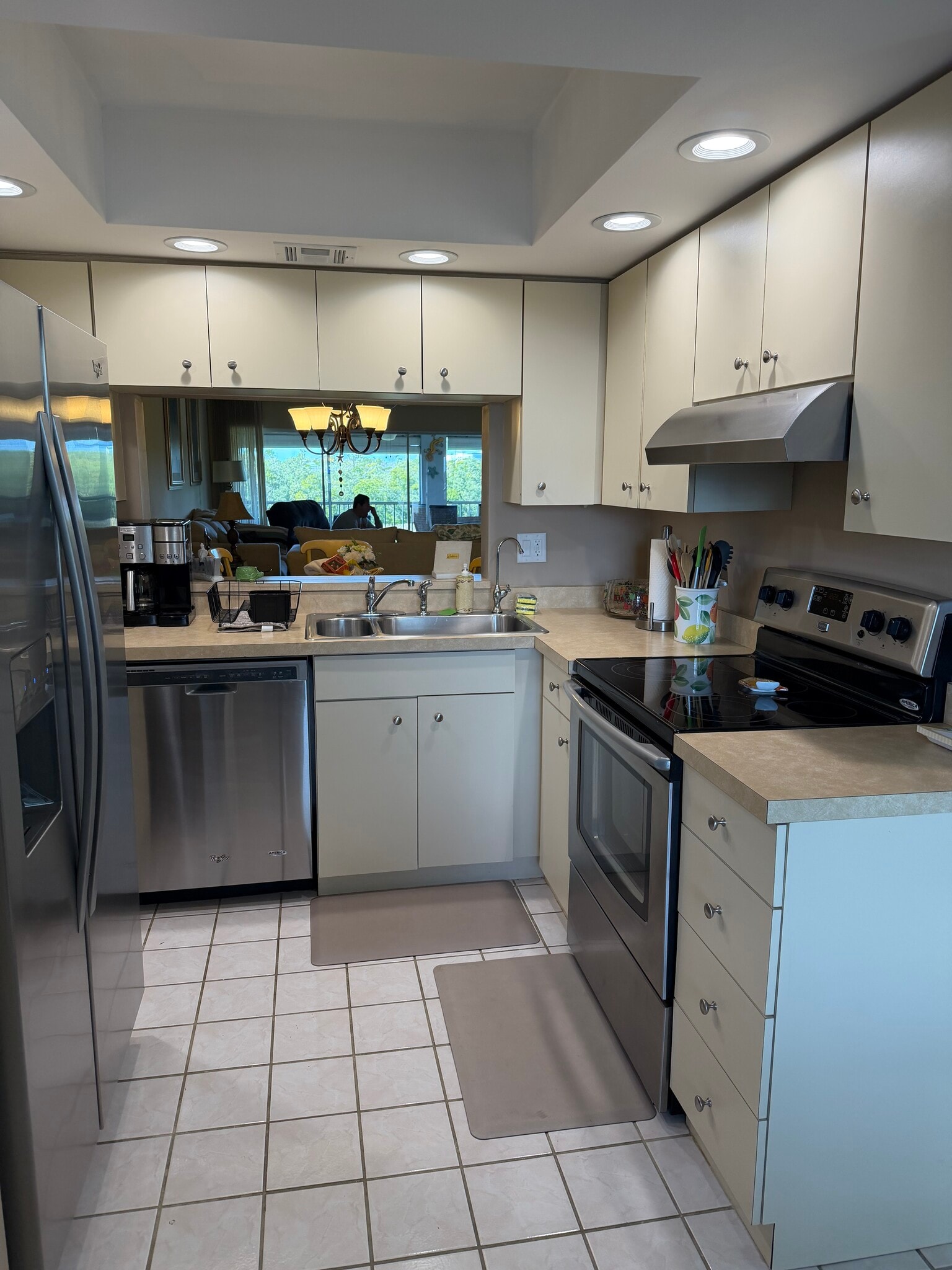 Building Photo - 708 Estuary Dr