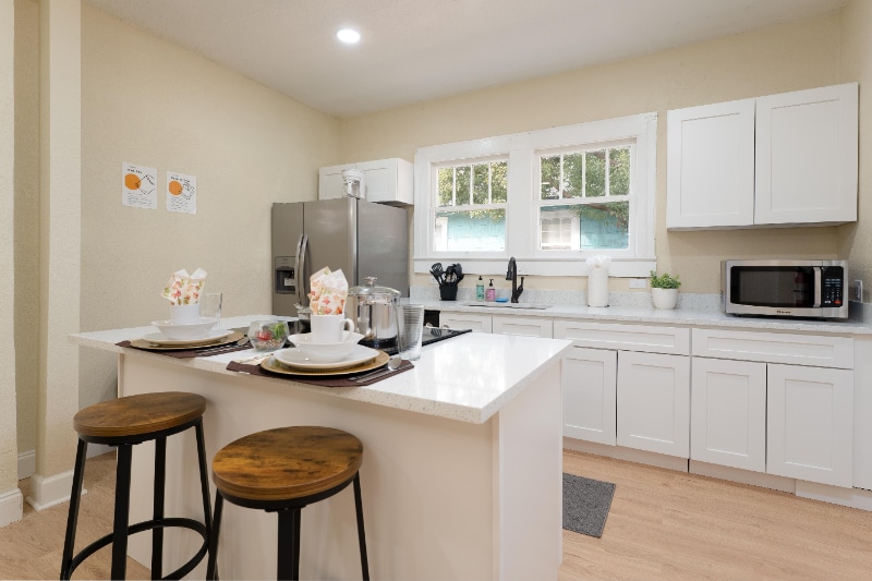 Building Photo - 105 W 36th St