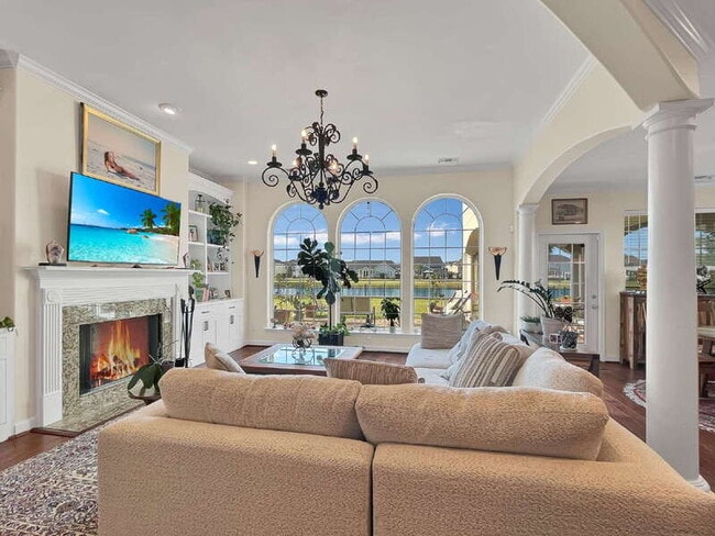 Building Photo - 663 Wyndham Way