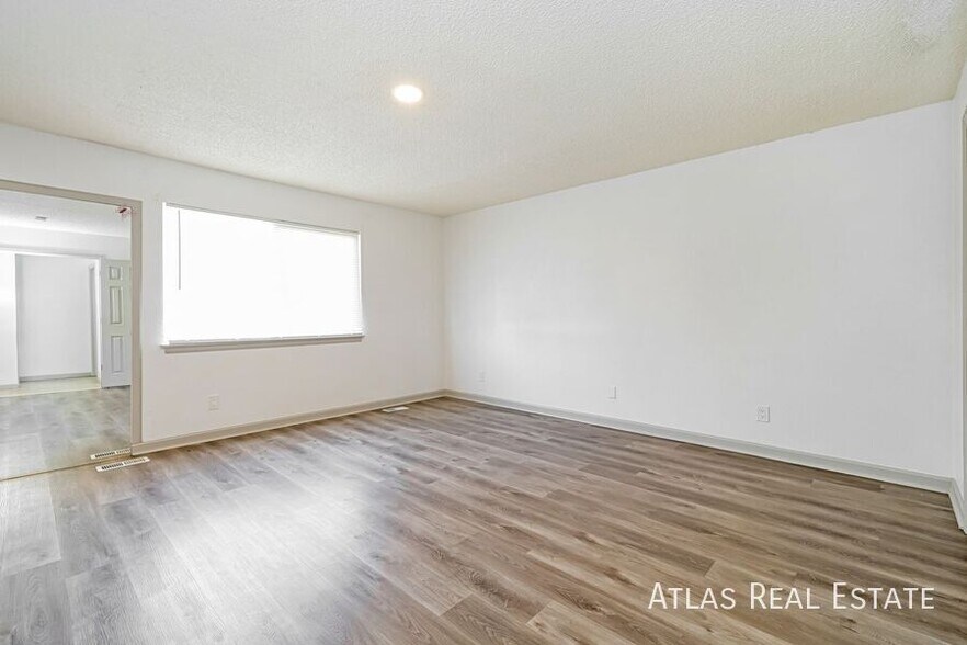 Building Photo - 1679 Ensenada Way