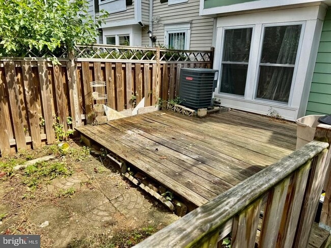 Building Photo - 418 Legato Terrace