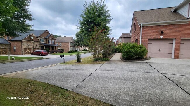 Building Photo - 4620 Hastings Dr