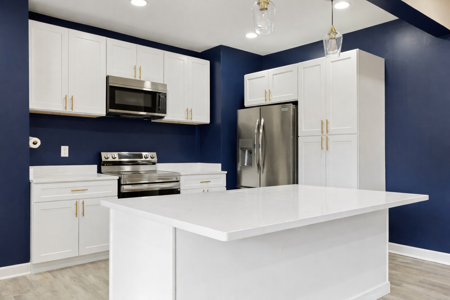 Building Photo - 1523 S East St