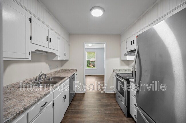 Building Photo - 804 Norwalk Dr