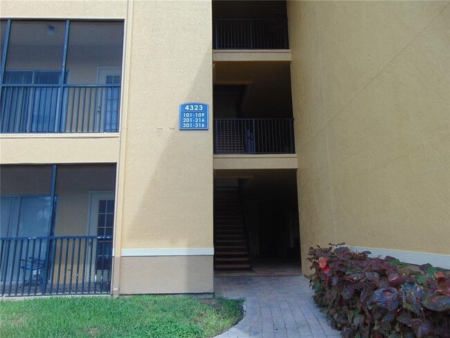 Building Photo - 4323 Bayside Village Dr