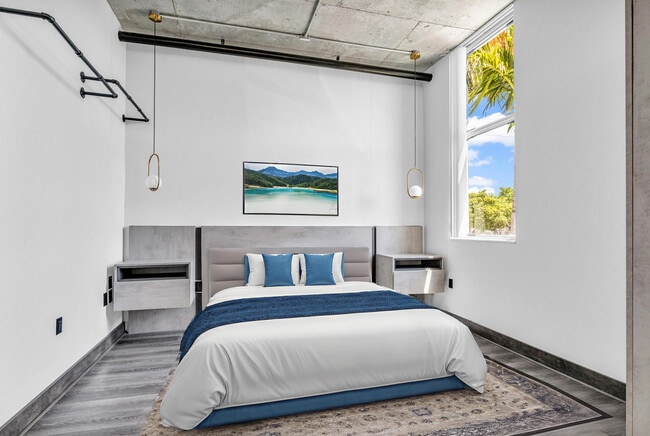 Building Photo - 2100 Van Buren St